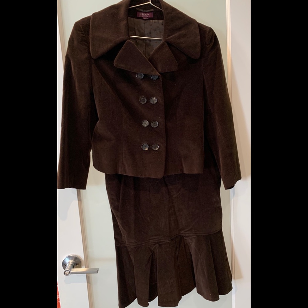 Escada set in corduroy